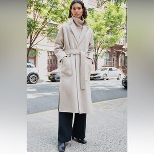 Aritzia Wilfred Chateau Coat in heather light taupe